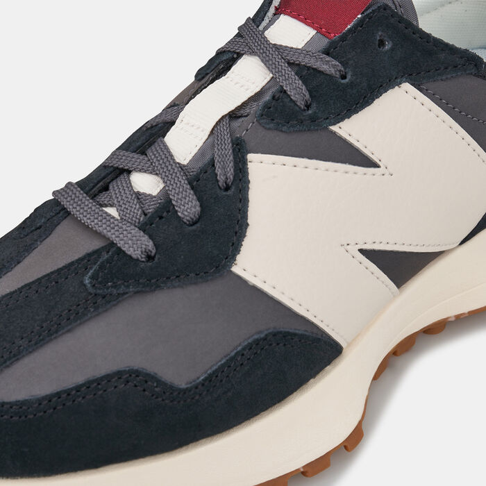 New Balance Women's 327 Shoe Black image number 4