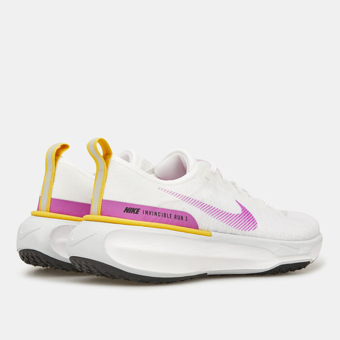 Nike Women's ZoomX Invincible 3 Road Running Shoes White Nike Women's ZoomX Invincible 3 Road Running Shoes White image number 3