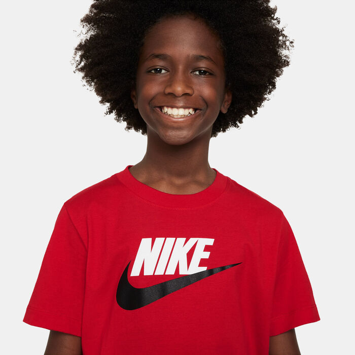 Nike Kids' Sportswear T-Shirt (Older Kids) Red Nike Kids' Sportswear T-Shirt (Older Kids) Red image number 2