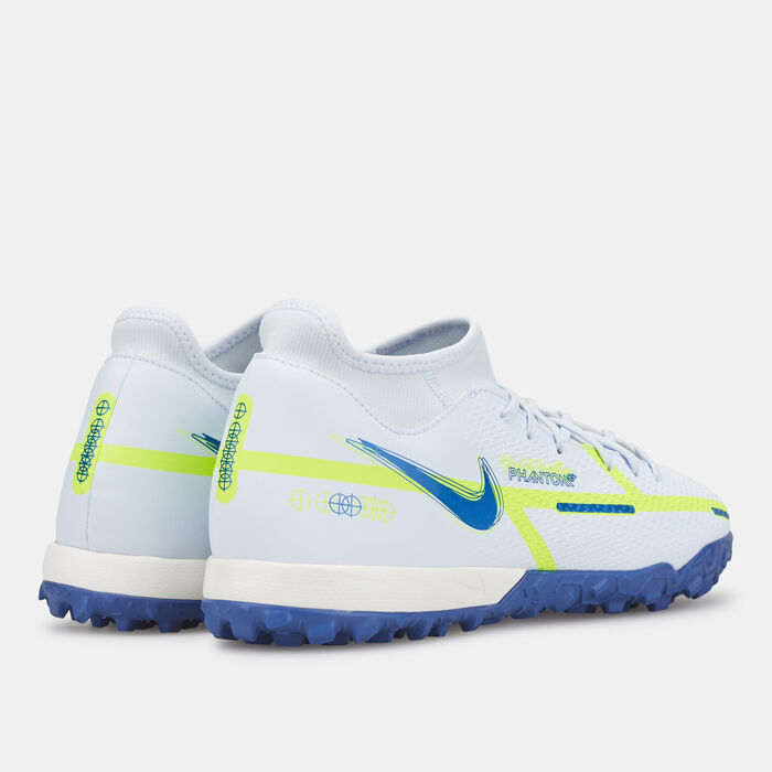 Nike Phantom GT2 Academy Dynamic Fit Turf Ground Football Shoe Grey Nike Phantom GT2 Academy Dynamic Fit Turf Ground Football Shoe Grey image number 3