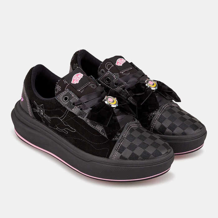 Vans Pretty Guardian Sailor Moon Old Skool Overt CC Unisex Shoe Black Vans Pretty Guardian Sailor Moon Old Skool Overt CC Unisex Shoe Black image number 1