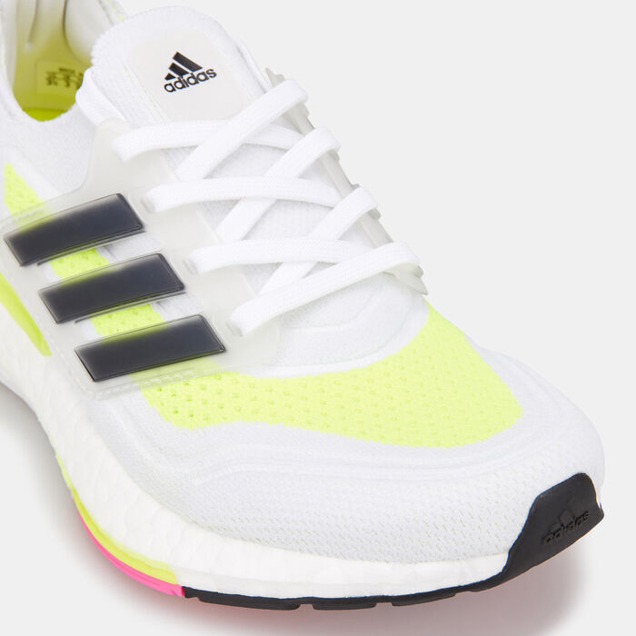 adidas Kids' Ultraboost 21 Shoe (Older Kids) White adidas Kids' Ultraboost 21 Shoe (Older Kids) White image number 4