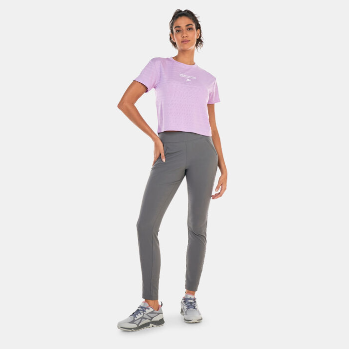 The North Face Women's Mountain Athletics T-Shirt Purple The North Face Women's Mountain Athletics T-Shirt Purple image number 2