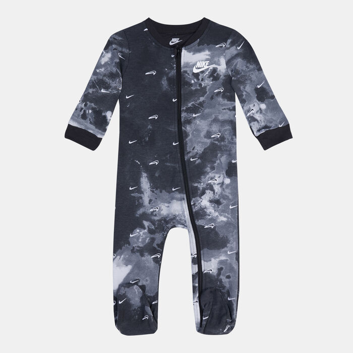 Nike Kids' Sportswear Club Coverall (Baby and Toddler) Black Nike Kids' Sportswear Club Coverall (Baby and Toddler) Black image number 0