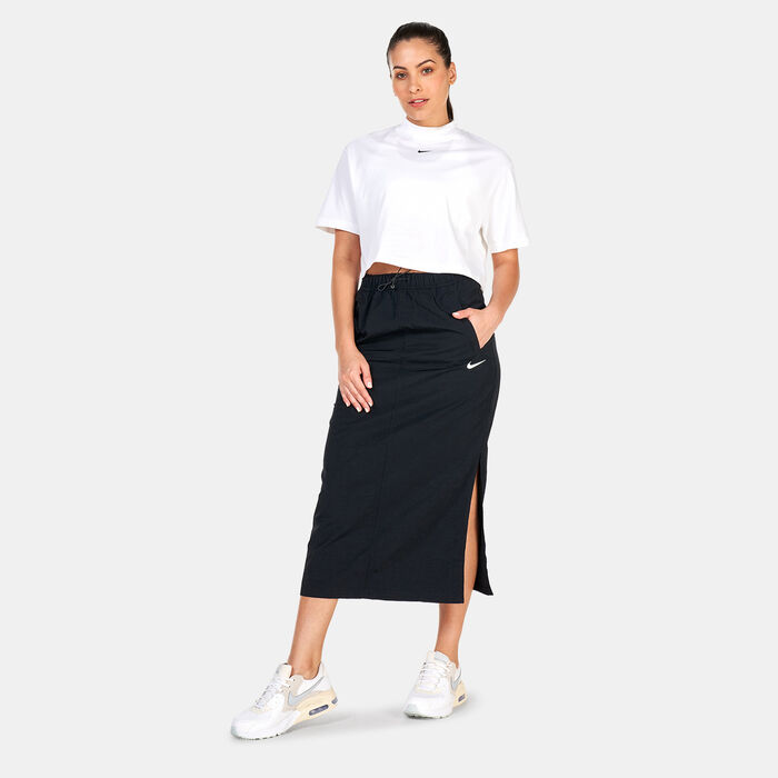 Nike Women's Sportswear Essential Boxy Mock-Neck Top White Nike Women's Sportswear Essential Boxy Mock-Neck Top White image number 2