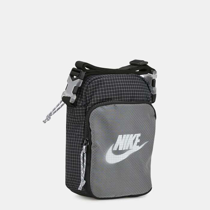 Nike Heritage 2.0 Small Items Crossbody Bag Multi Nike Heritage 2.0 Small Items Crossbody Bag Multi image number 2