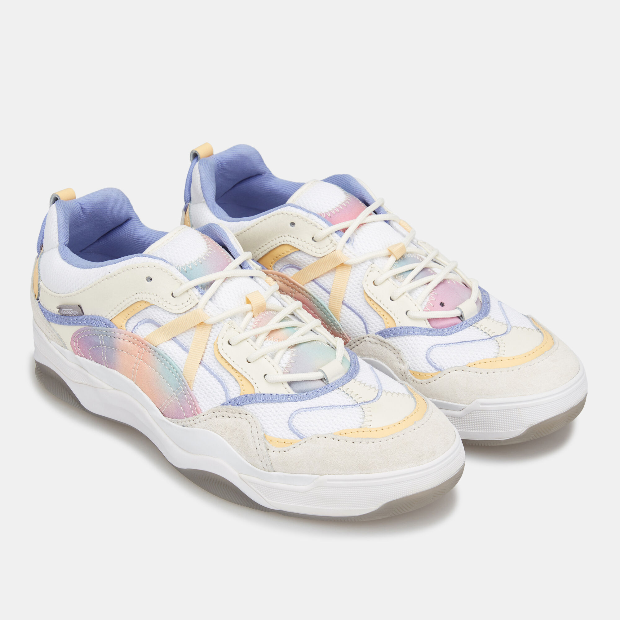 Distort Check Varix WC Unisex Shoe Multi Vans in Qatar SSS