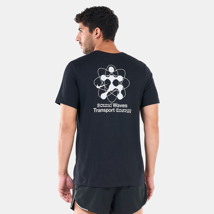 Nike Men's Dri-FIT Wild Run Running T-Shirt Black Nike Men's Dri-FIT Wild Run Running T-Shirt Black image number 1