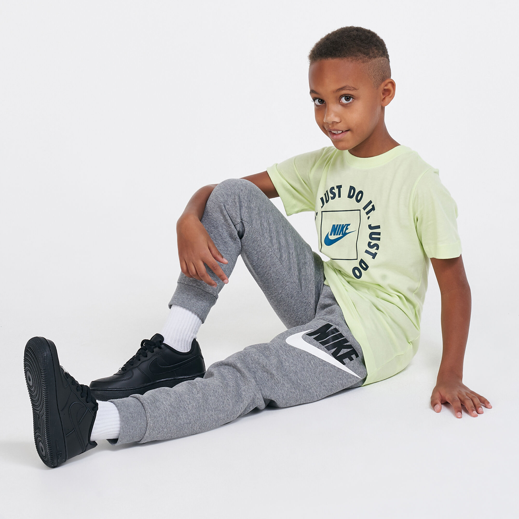 Kids Sportswear Just Do It T Shirt Green Nike in Qatar SSS