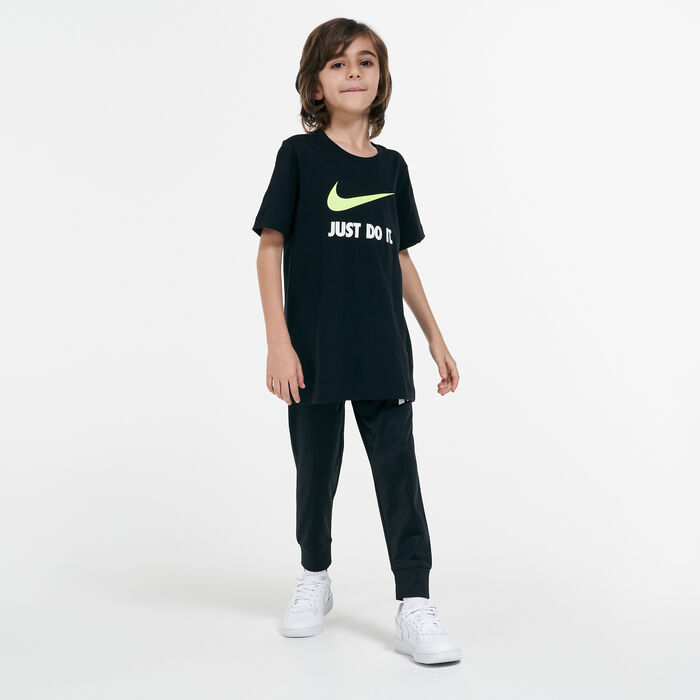 Nike Kids' Sportswear Just Do It T-Shirt (Older Kids) Black Nike Kids' Sportswear Just Do It T-Shirt (Older Kids) Black image number 2