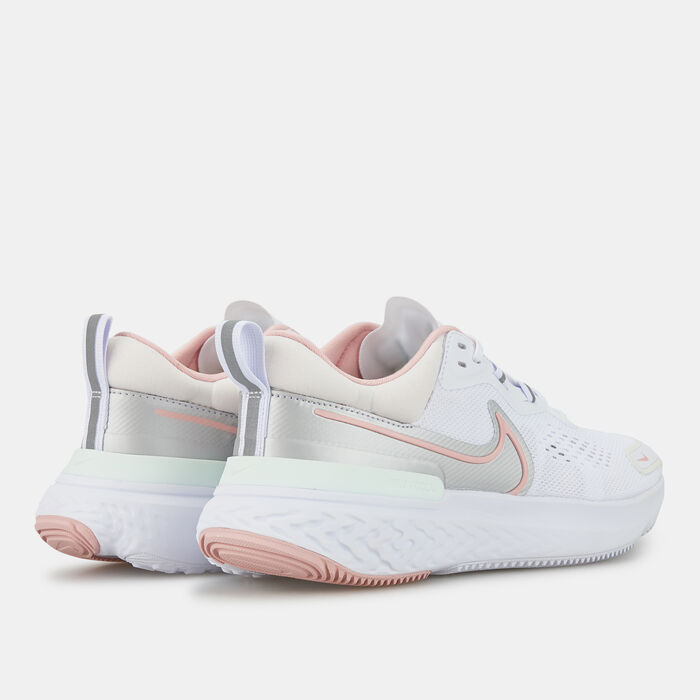 Nike Women's React Miler 2 Shoe White image number 2
