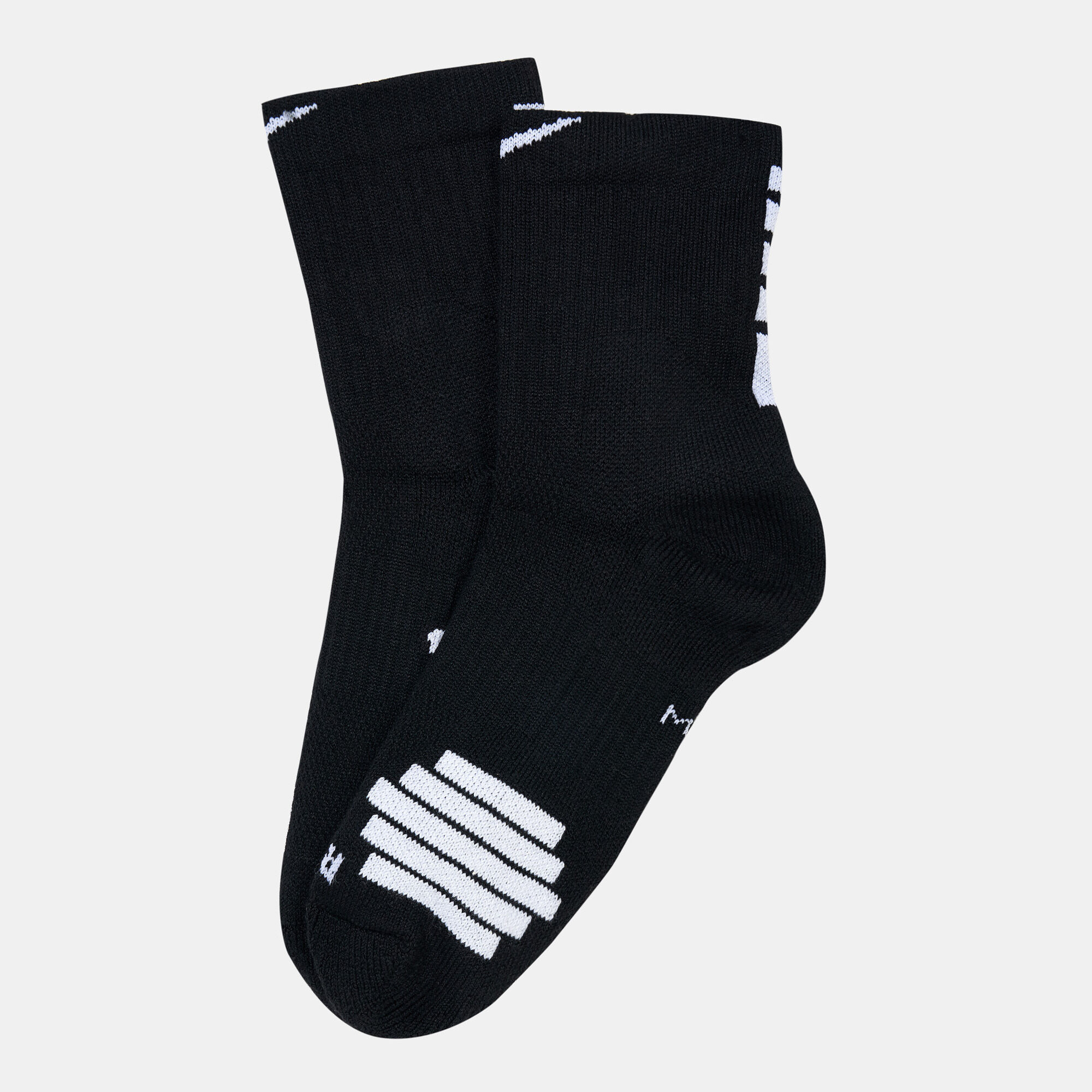 Mid basketball socks discount