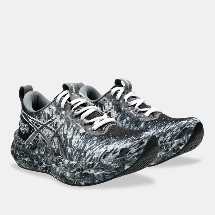 ASICS Women's NOOSA TRI 16 Running Shoes Black image number 1