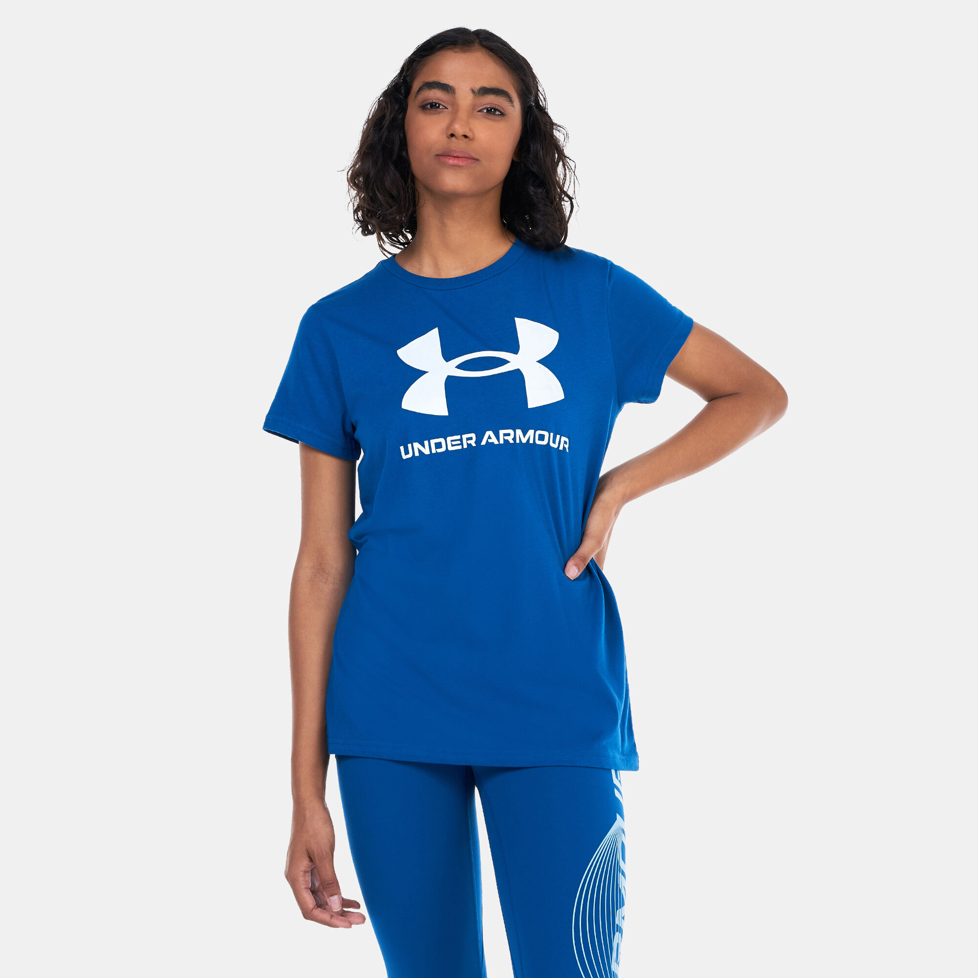 Under armour tshirt women 2025