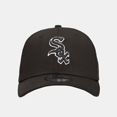 New Era Men's Chicago White Sox Team Outline 39THIRTY Stretch Fit Cap Black