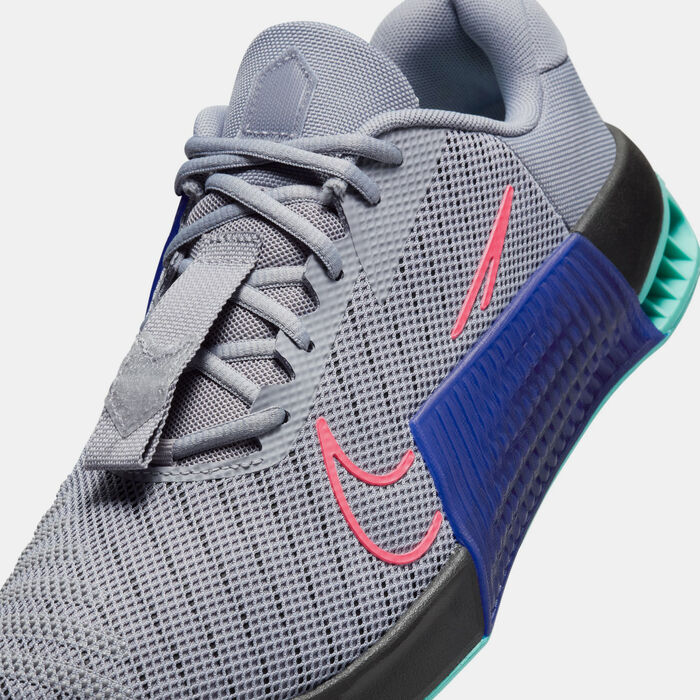 Nike Men's Metcon 9 Workout Shoes Grey Nike Men's Metcon 9 Workout Shoes Grey image number 4