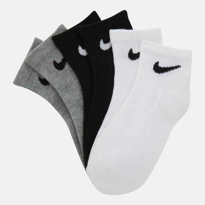 Nike Kids' NHN Basic Quarter Socks (3 Pack) Grey Nike Kids' NHN Basic Quarter Socks (3 Pack) Grey image number 0