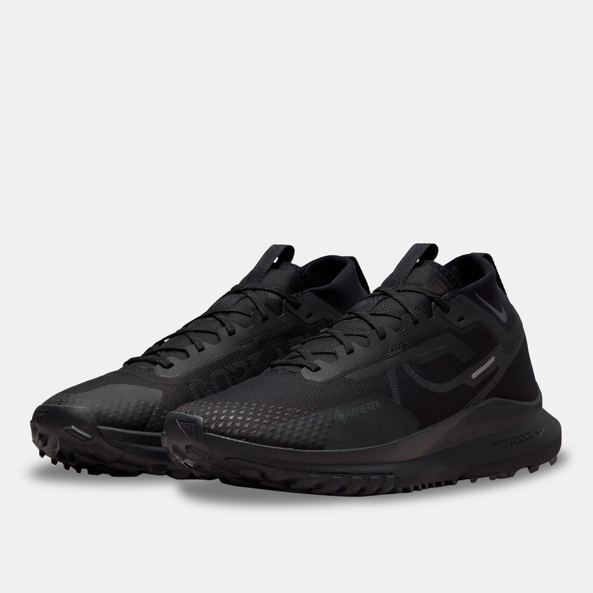 Men s Pegasus Trail 4 GORE TEX Waterproof Trail Running Shoes Black Nike in Qatar SSS