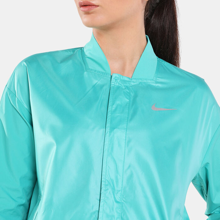 Nike Women's Swoosh Running Jacket Green image number 3