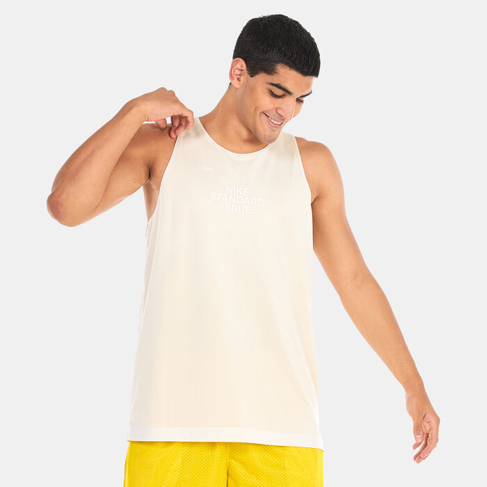 Nike Men's Dri-FIT Standard Issue Reversible Basketball Jersey yellow Nike Men's Dri-FIT Standard Issue Reversible Basketball Jersey yellow image number 3