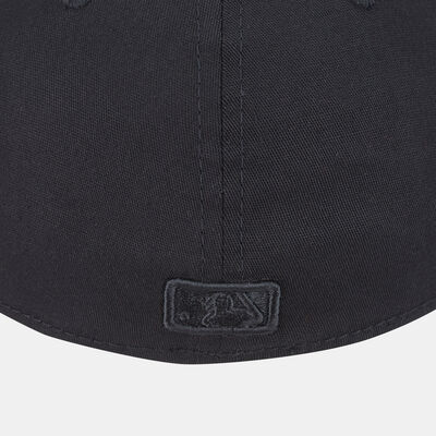 New Era Men's MLB League Essential 39thirty Boston Red Cap Black