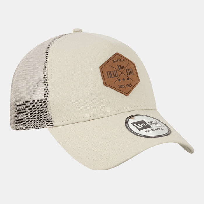 New Era Men's Heritage Patch A-Frame Trucker Cap Beige New Era Men's Heritage Patch A-Frame Trucker Cap Beige image number 4