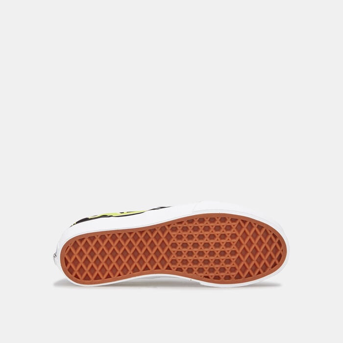 Vans Kids' Classic Slip-on Shoe Black Vans Kids' Classic Slip-on Shoe Black image number 3