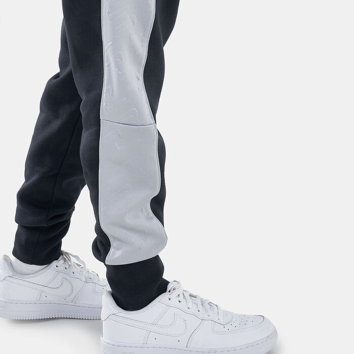 Nike Kids' Sportswear Icon Clash Fleece Sweatpants Black image number 3