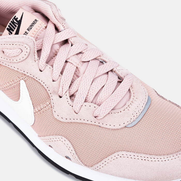 Nike Women's Venture Runner Shoe Pink Nike Women's Venture Runner Shoe Pink image number 4