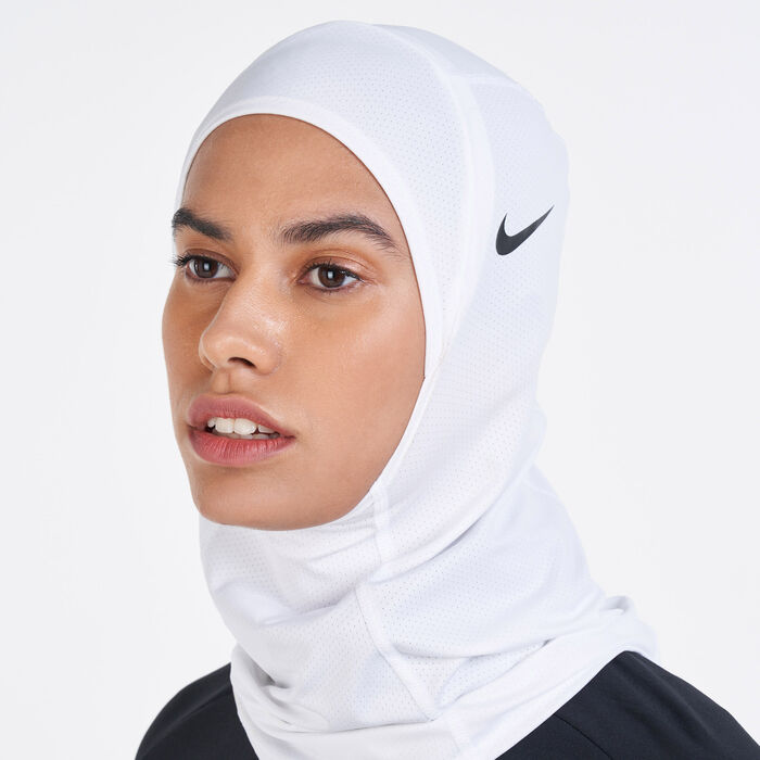 Nike Women's Pro 2.0 Hijab White image number 2
