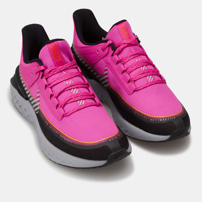 Nike Women's Legend React 2 Shoe Nike Women's Legend React 2 Shoe image number 1