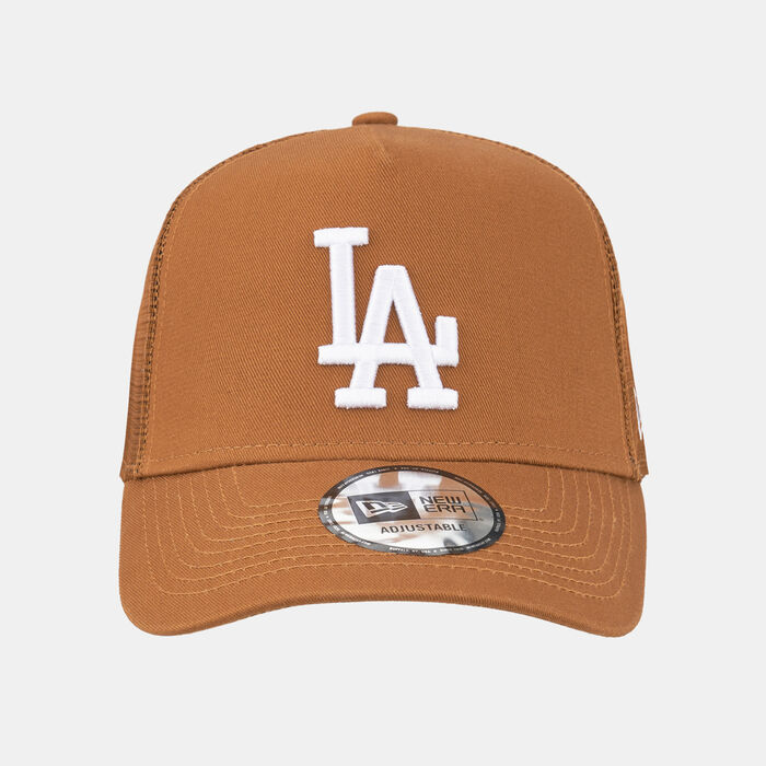 New Era Men's League Essentials Los Angeles Dodgers Trucker Cap Beige New Era Men's League Essentials Los Angeles Dodgers Trucker Cap Beige image number 0