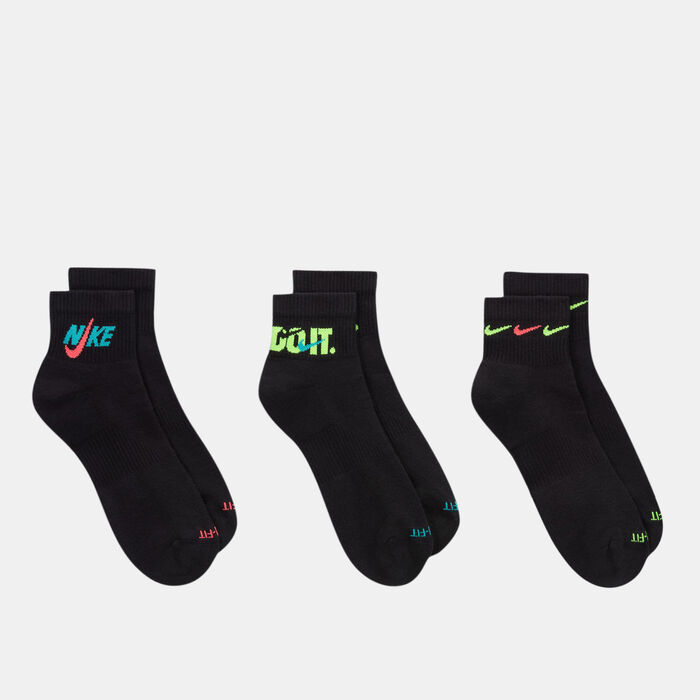 Nike Everyday Plus Cushioned Training Ankle Socks (3 Pack) Black Nike Everyday Plus Cushioned Training Ankle Socks (3 Pack) Black image number 1