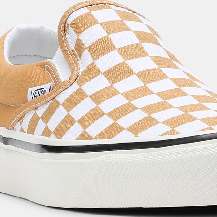 Vans Classic Unisex Slip-On Shoes yellow image number 3