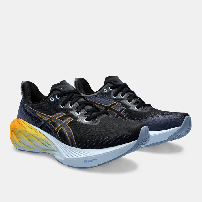 ASICS Men's NOVABLAST 4 Running Shoes Black ASICS Men's NOVABLAST 4 Running Shoes Black image number 1