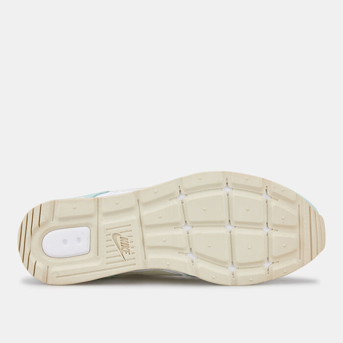 Nike Women's Venture Runner Shoe Green Nike Women's Venture Runner Shoe Green image number 3