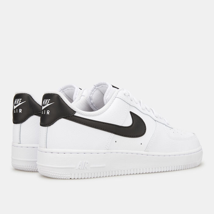 Nike Women's Air Force 1 '07 Shoes White Nike Women's Air Force 1 '07 Shoes White image number 4