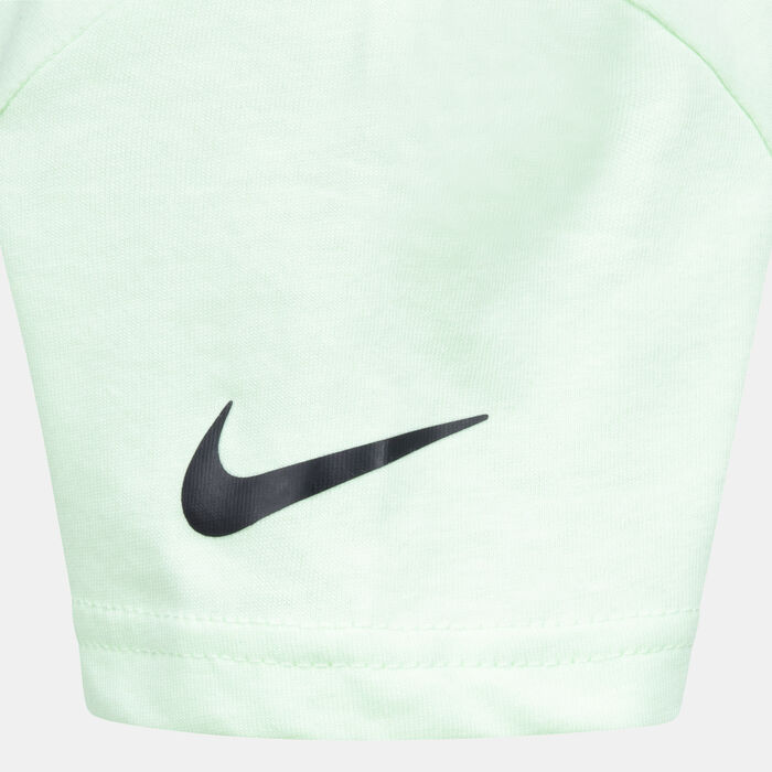 Nike Kids' Hazy Rays T-Shirt and Shorts Set Green Nike Kids' Hazy Rays T-Shirt and Shorts Set Green image number 2