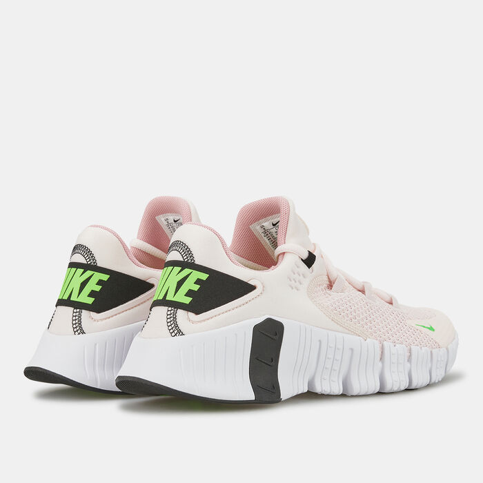 Nike Women's Free Metcon 4 Training Shoe image number 2