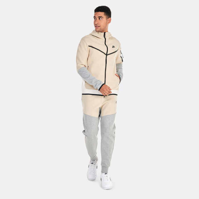 Nike Men's Sportswear Tech Fleece Full-Zip Hoodie Beige image number 2