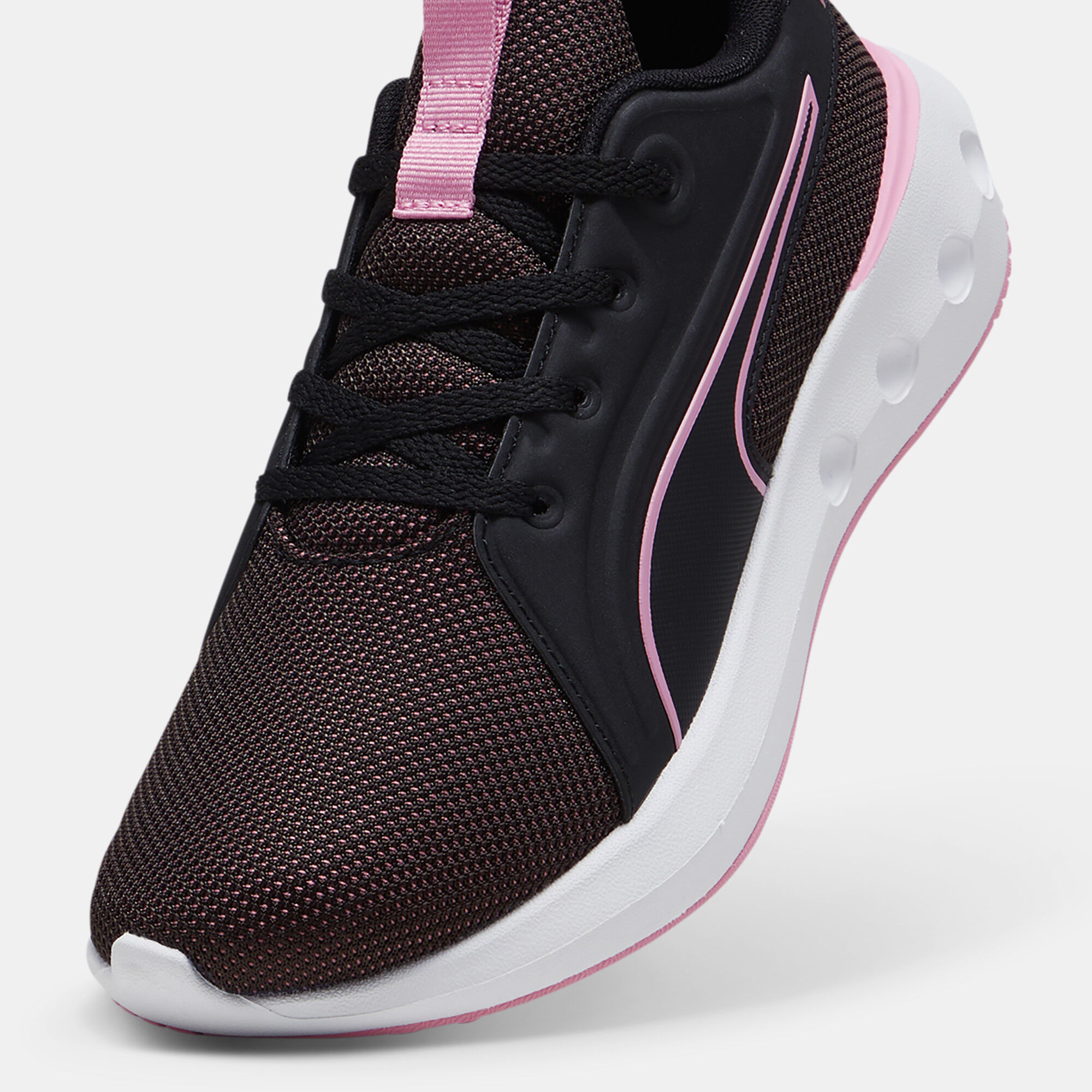 Women s SOFTRIDE Carson Running Shoes Black PUMA in Qatar SSS