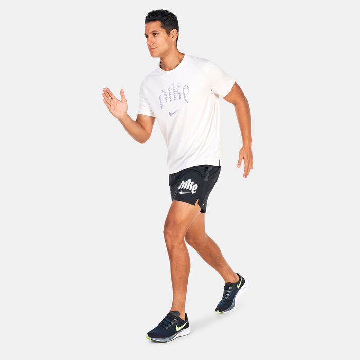 Nike Men's Dri-FIT Run Division Challenger 5-Inch Running Shorts Black Nike Men's Dri-FIT Run Division Challenger 5-Inch Running Shorts Black image number 2