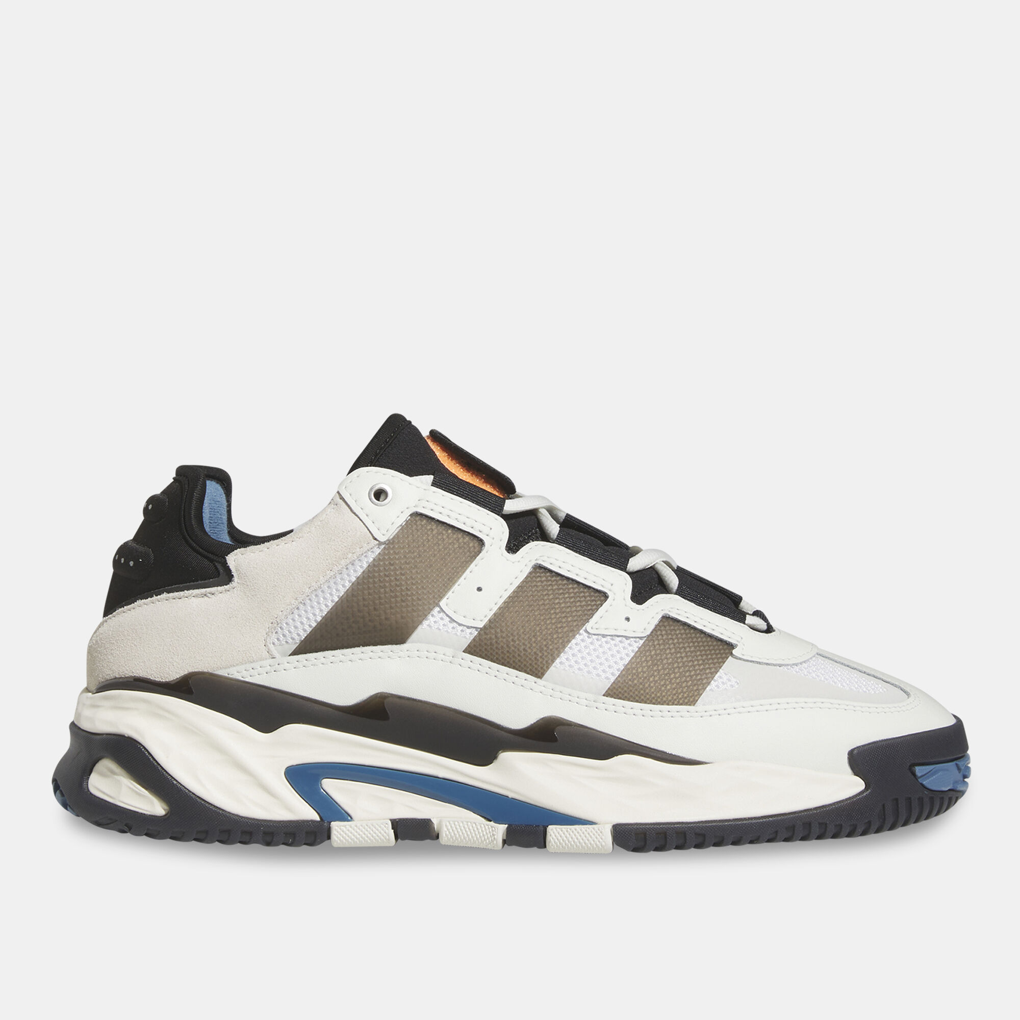 Adidas volleyball deals china qatar