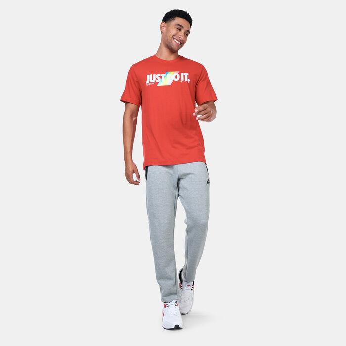 Nike Men's Sportswear Just Do It T-Shirt Red image number 2