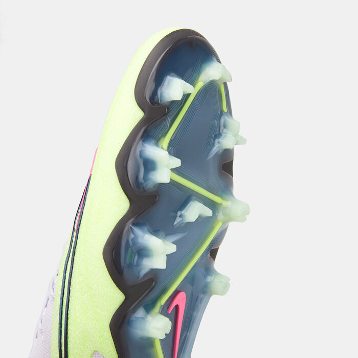 Nike Men’s Gripknit Phantom GX Elite Firm-Ground Football Shoe Green Nike Men’s Gripknit Phantom GX Elite Firm-Ground Football Shoe Green image number 5