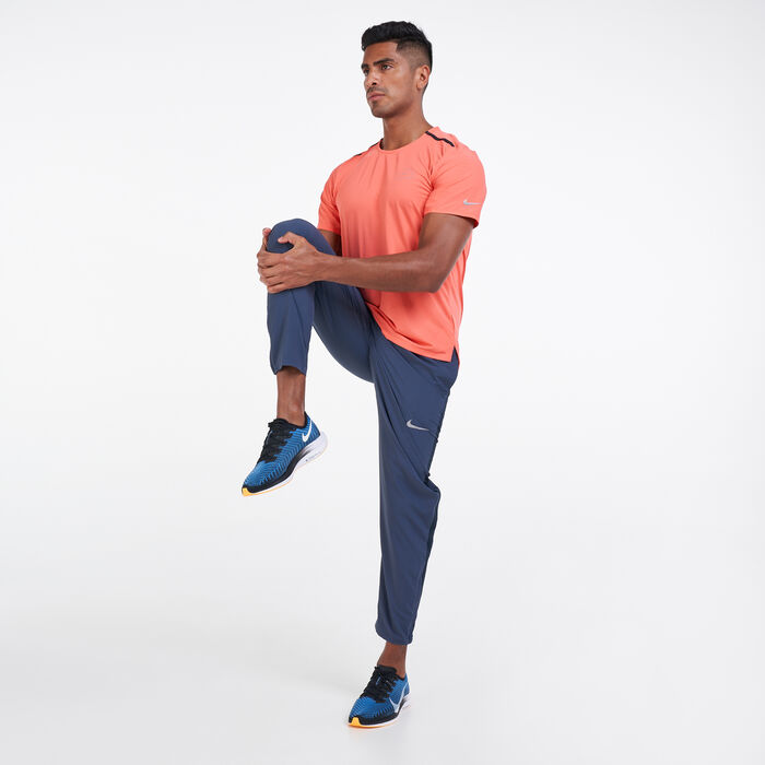 Nike Men's Run Stripe Sweatpants Blue image number 2