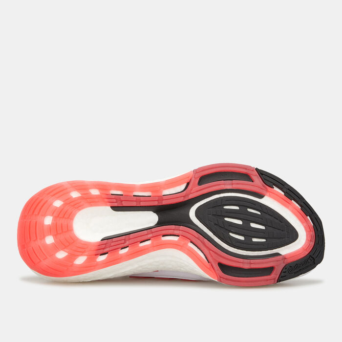 adidas Men's Ultraboost 22 Shoe White image number 4