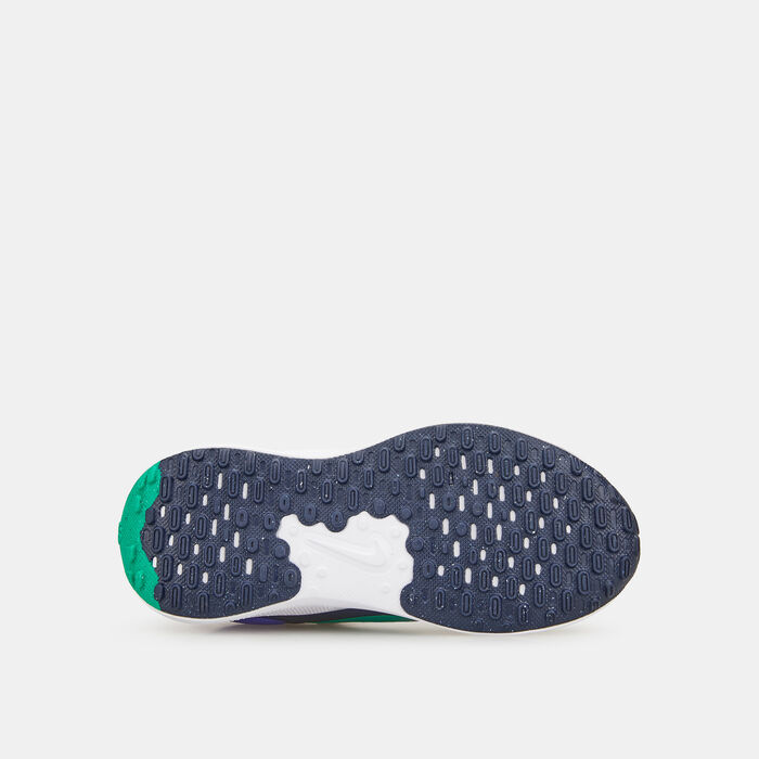 Nike Kids' Revolution 7 Running Shoes White Nike Kids' Revolution 7 Running Shoes White image number 3