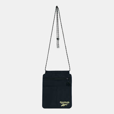 Reebok Classics Summer Retreat City Crossbody Bag Black Reebok Classics Summer Retreat City Crossbody Bag Black