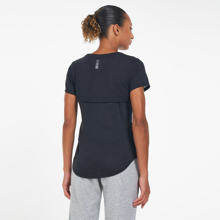 Under Armour Women's Streaker T-Shirt Black Under Armour Women's Streaker T-Shirt Black image number 1